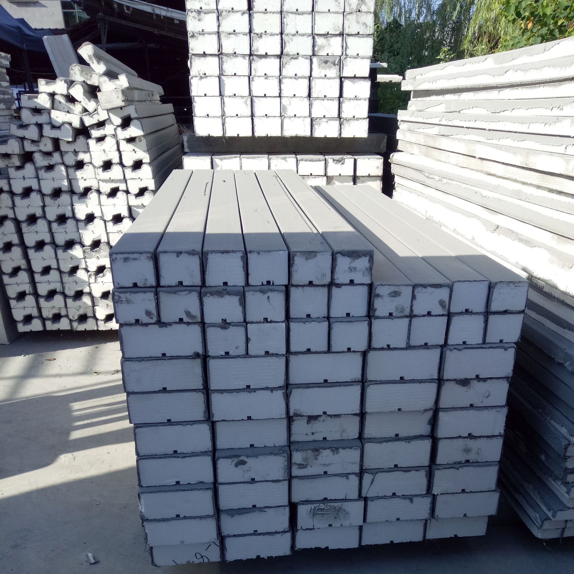 Wholesale eps foam line villa project wall line customizable window decoration Roman column window cover eaves line