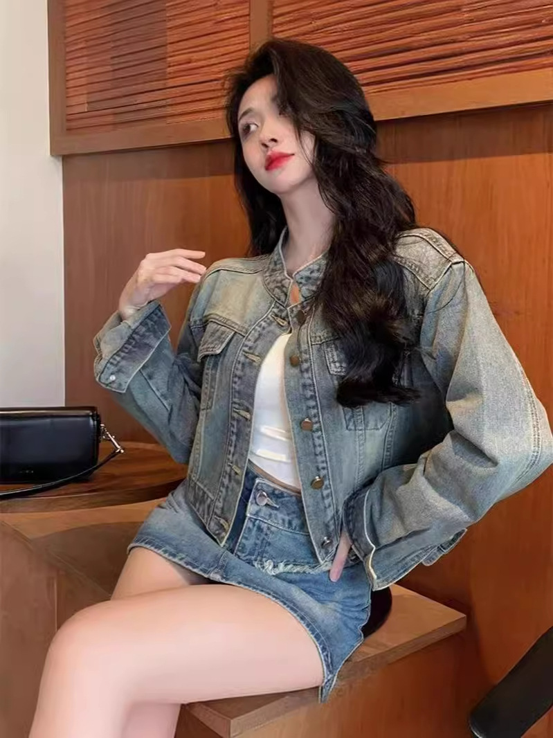Vintage Blue Small Denim Jacket Women's 2024 Spring and Autumn New Design Sense Fashion Slim Look Jacket Women's Trendy