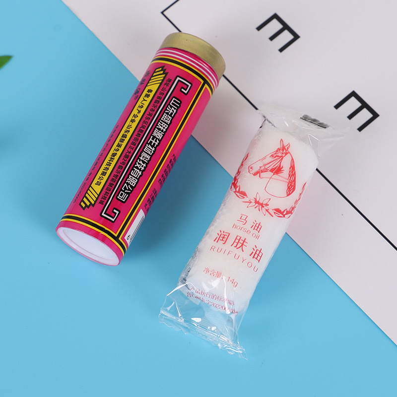 Hardcover Chinese-Made Moisturizing Cream Horse Oil Old-Fashioned Anti-Chapped Hand Cream Moisturizing Oil Old-Fashioned Stick Oil Wholesale