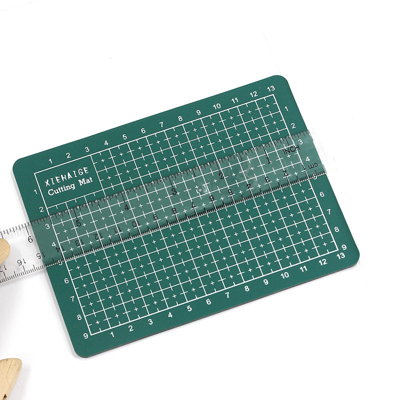 Mini tool Board cutting paper pad plate art pencil knife cutting board hand account and paper tape rubber stamp pad