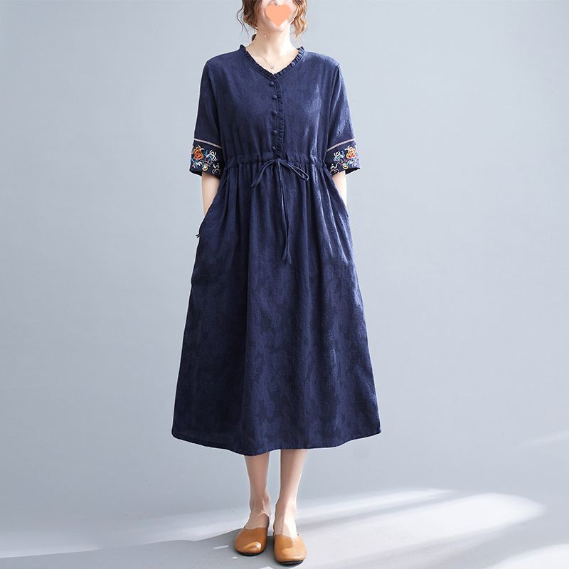 Summer Ethnic Style Cotton and Linen Dress for Women, Classy Waist-Cinching Embroidered Mother's Dress, Loose Slimming Look and Elegant Linen Skirt