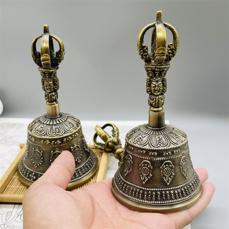 Непал, пятиструнный пестик, колокол, ритуальный инструмент