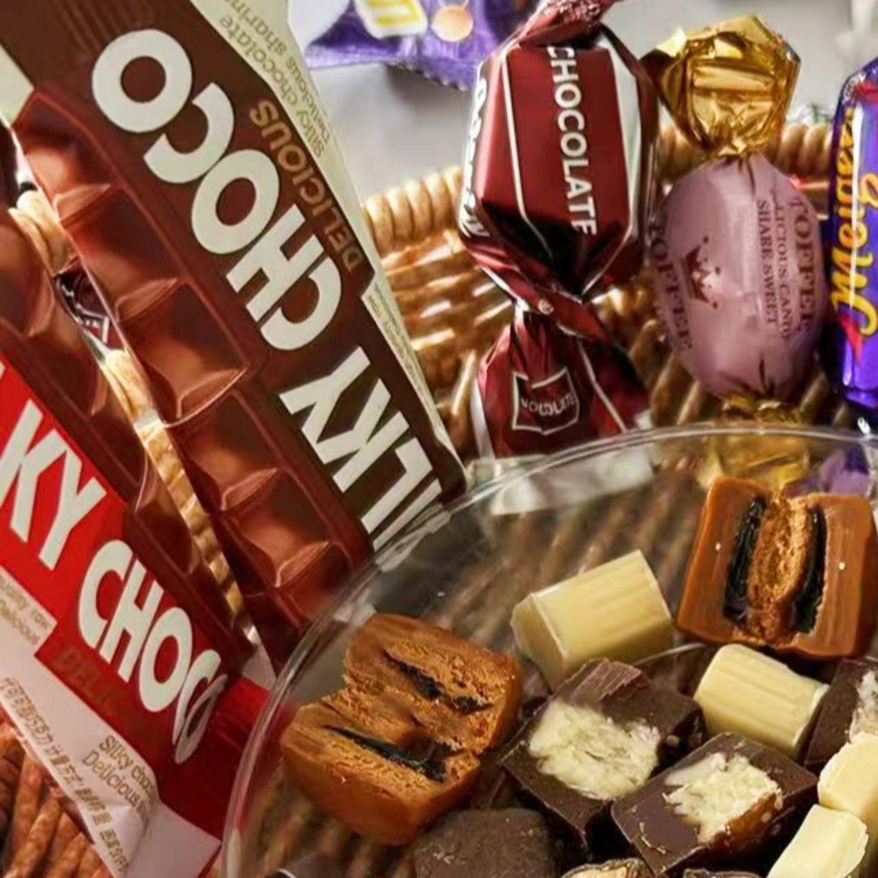 Wedding candy Russian flavor chocolate purple candy toffee mixed wholesale annual gift bag casual candy