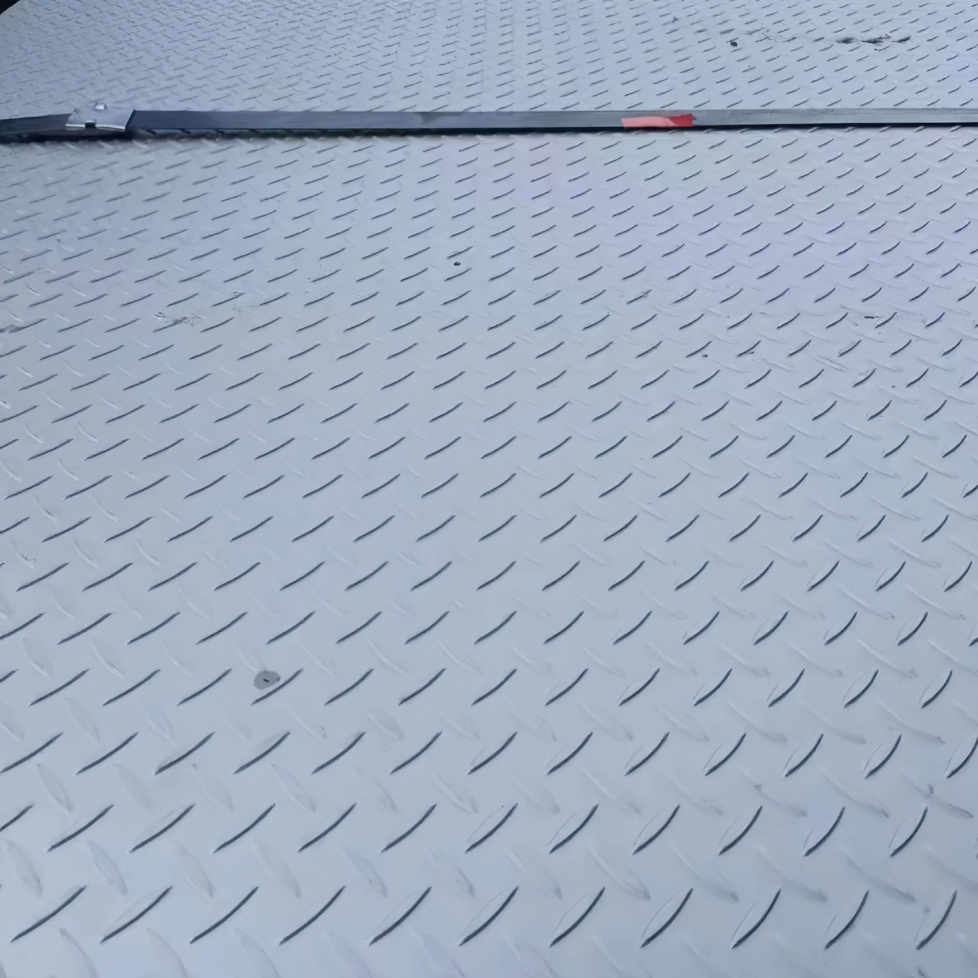 304 stainless steel diamond plate stair treads stainless steel anti-skid plate bending zero cut hot rolled stainless steel embossing plate