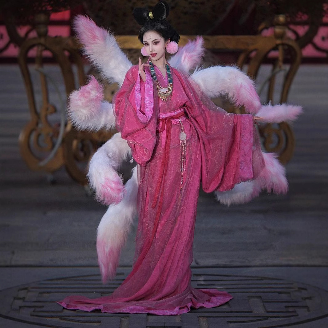 Юнтайшань да цзи оригинальный костюм воина царства Чу восстановленный красный длинный объемный плащ