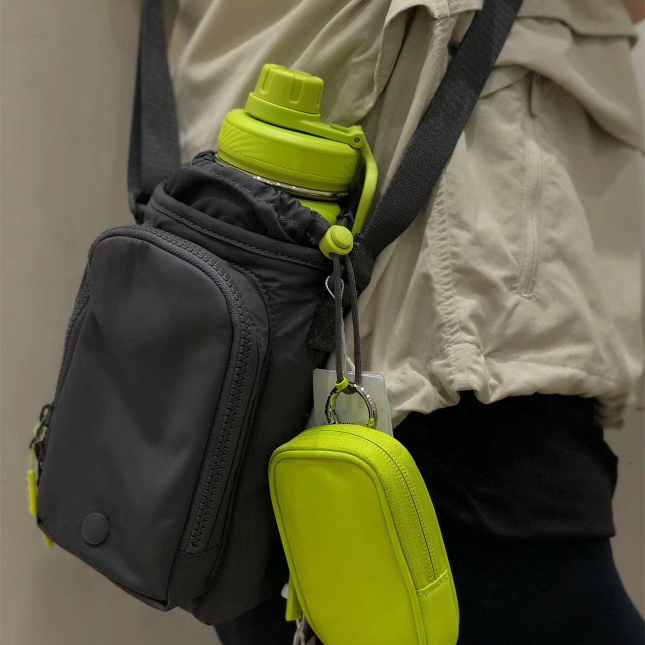 Water Bottle Bag, Mobile Phone Bag, New Sports Cross-Body Fitness, One-Shoulder Small Square Bag, Lightweight, Fashionable and Versatile, Cross-Border Dropshipping