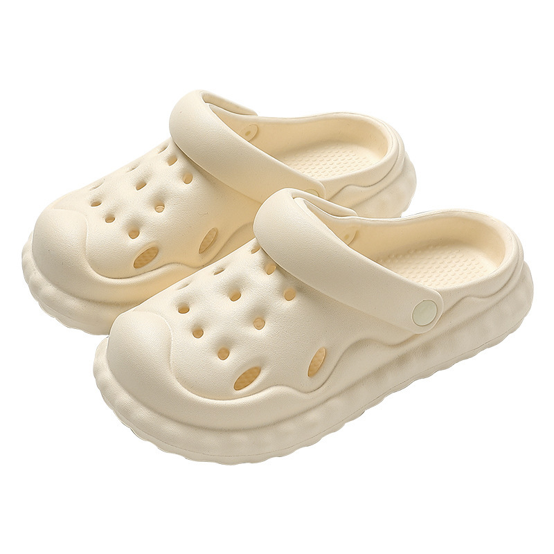 Women's Wholesale Cool Shit Cave Baotou Beach Household Women's Family Sense Summer Cartoon Summer Slippers Bottom Wear Thick Home Shoes