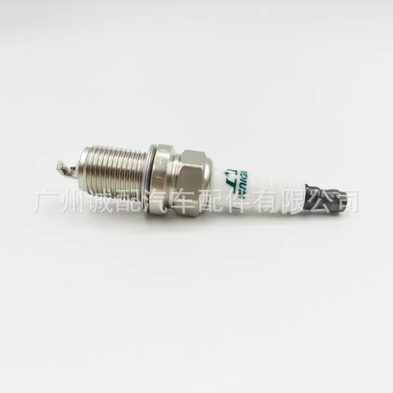 IK20TT applicable to Volkswagen Golf Lavida Honda Feng fan accord Audi A4 A6 A8L spark plug 4702