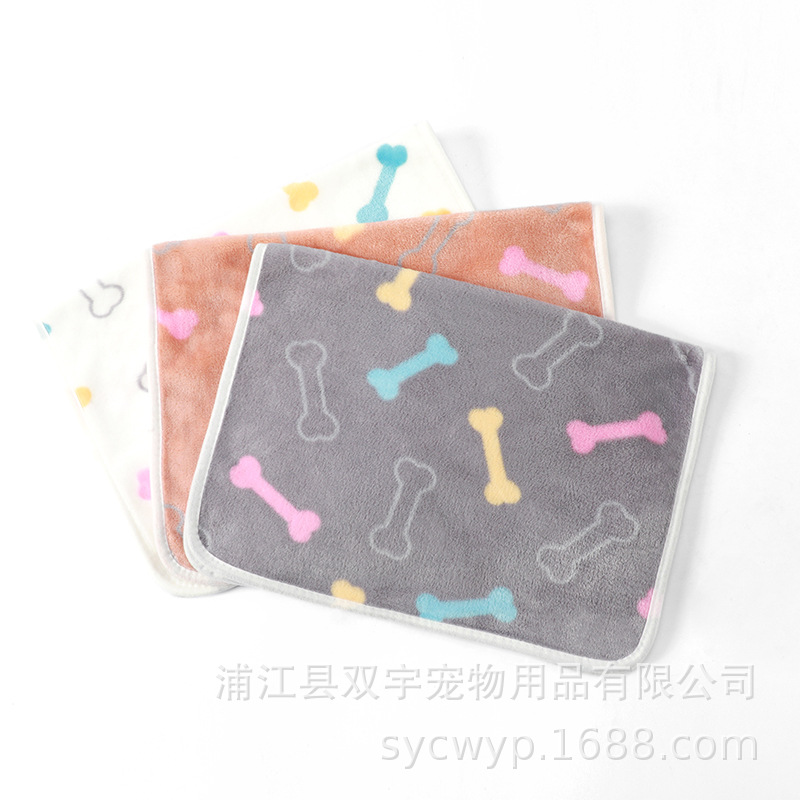 Four seasons blanket dog double-sided velvet blanket autumn and winter quilt warm blanket dog kennel mat cross-border pet supplies wholesale