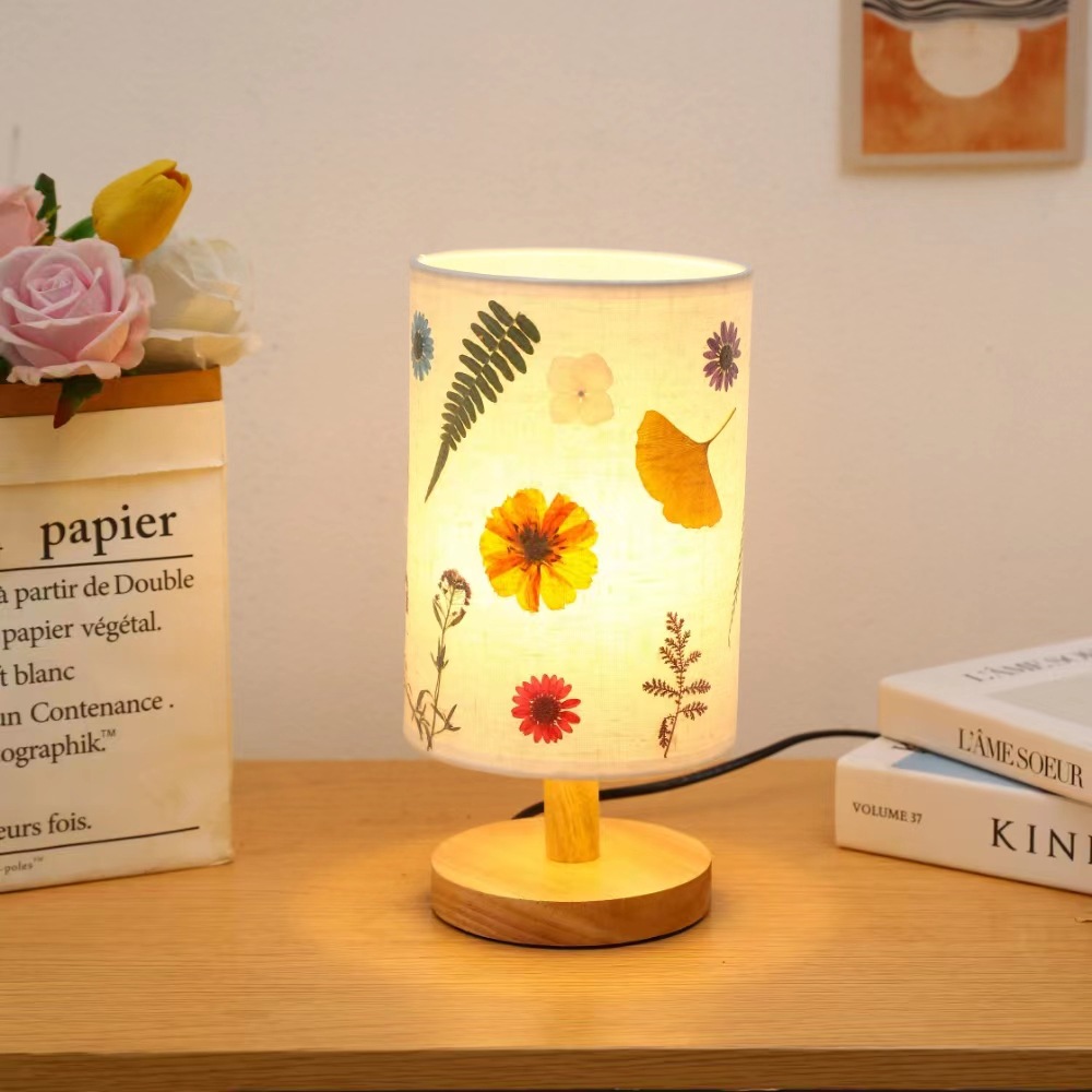 Amazon Cross-border Special for Creative Flower Table Lamp Nightlight Handmade DIY Material Package Dried Flower Table Lamp Bedside Lamp