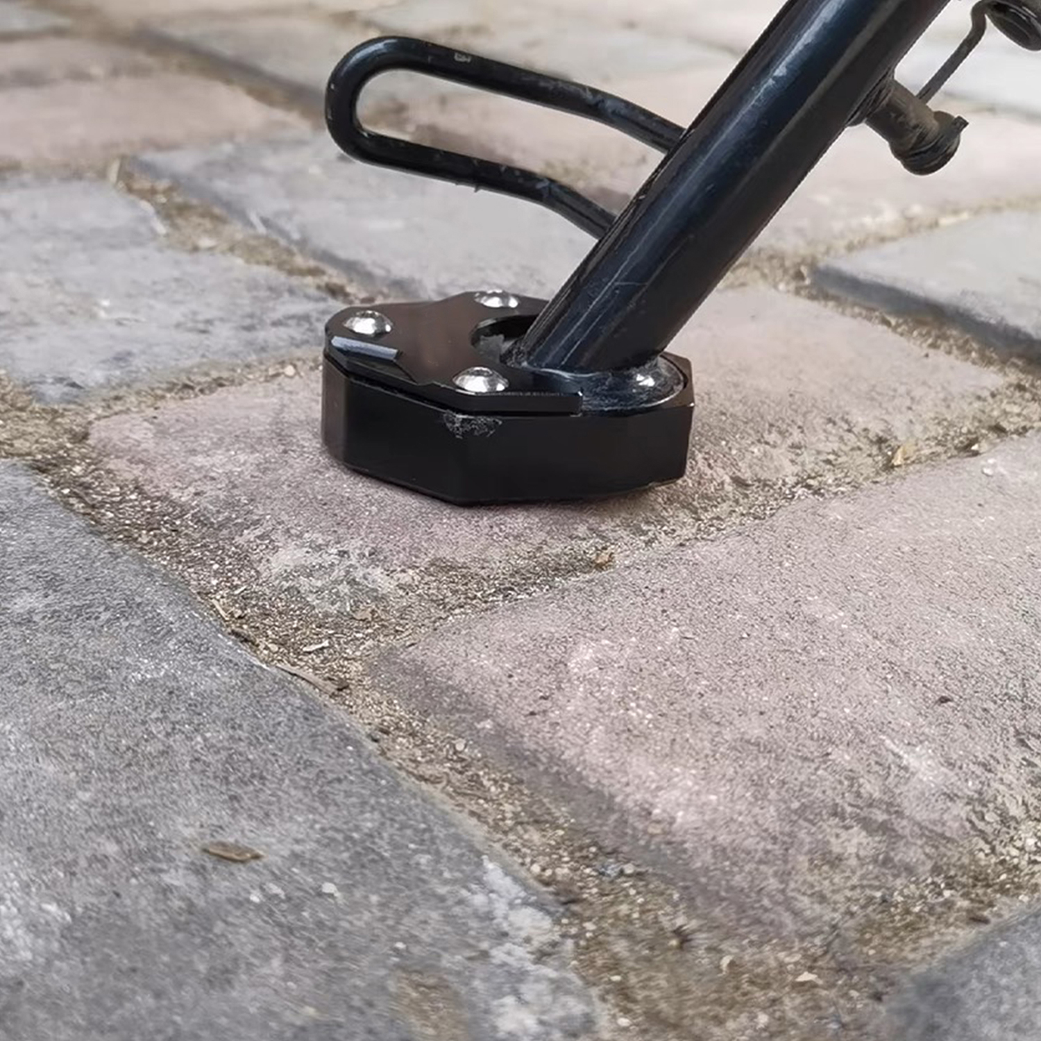 Suitable for Mo Xiaoya, Suitable for No. 9 Electric Vehicle Fzmix/F2Z 110/F90M Modified Side Frame Side Support Foot Support