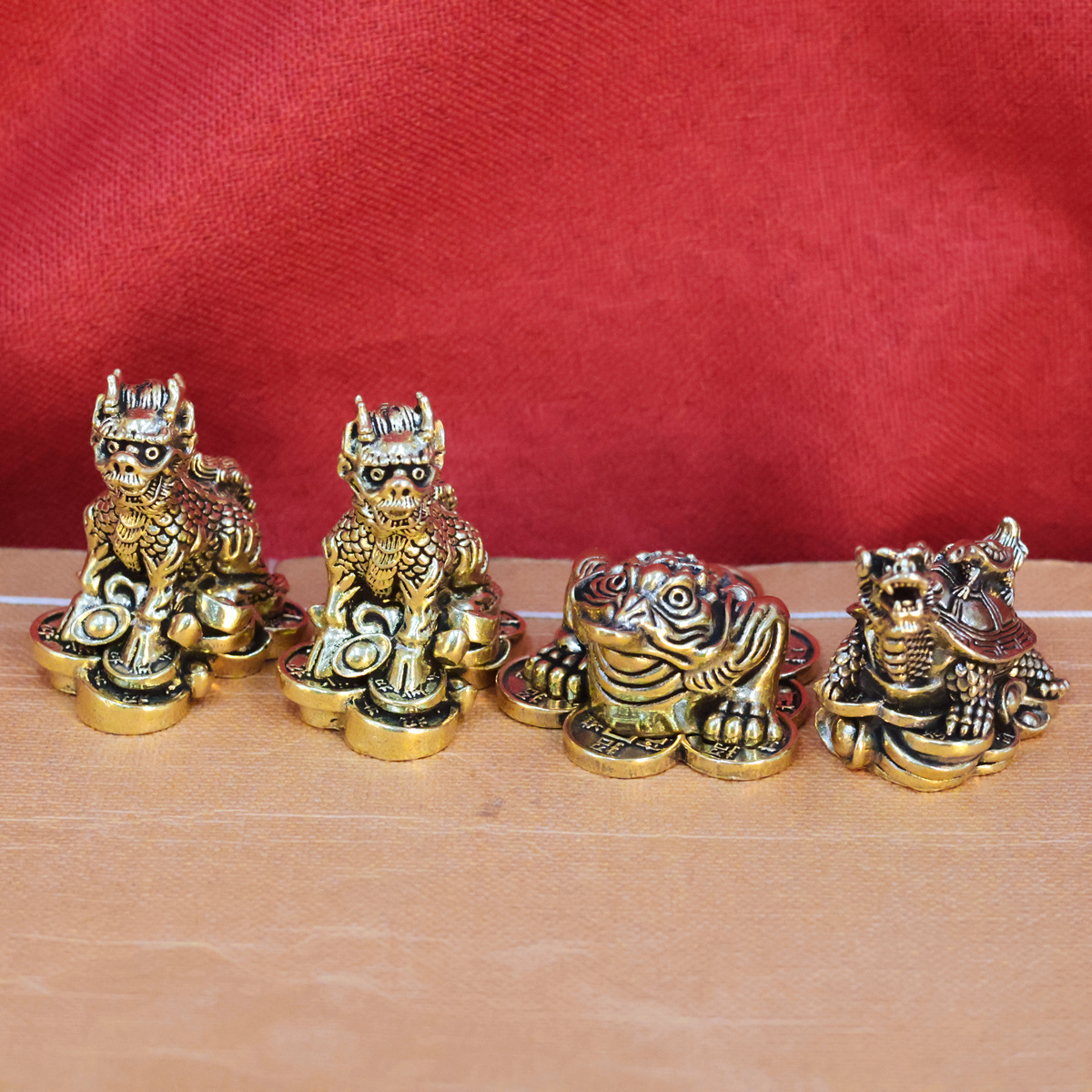 Wholesale Copper Pixiu, Kirin, Dragon, and Turtle Set of Three-Legged Golden Toad, Four-Legged Beast Ornaments, Car Decoration, Dashboard Decoration