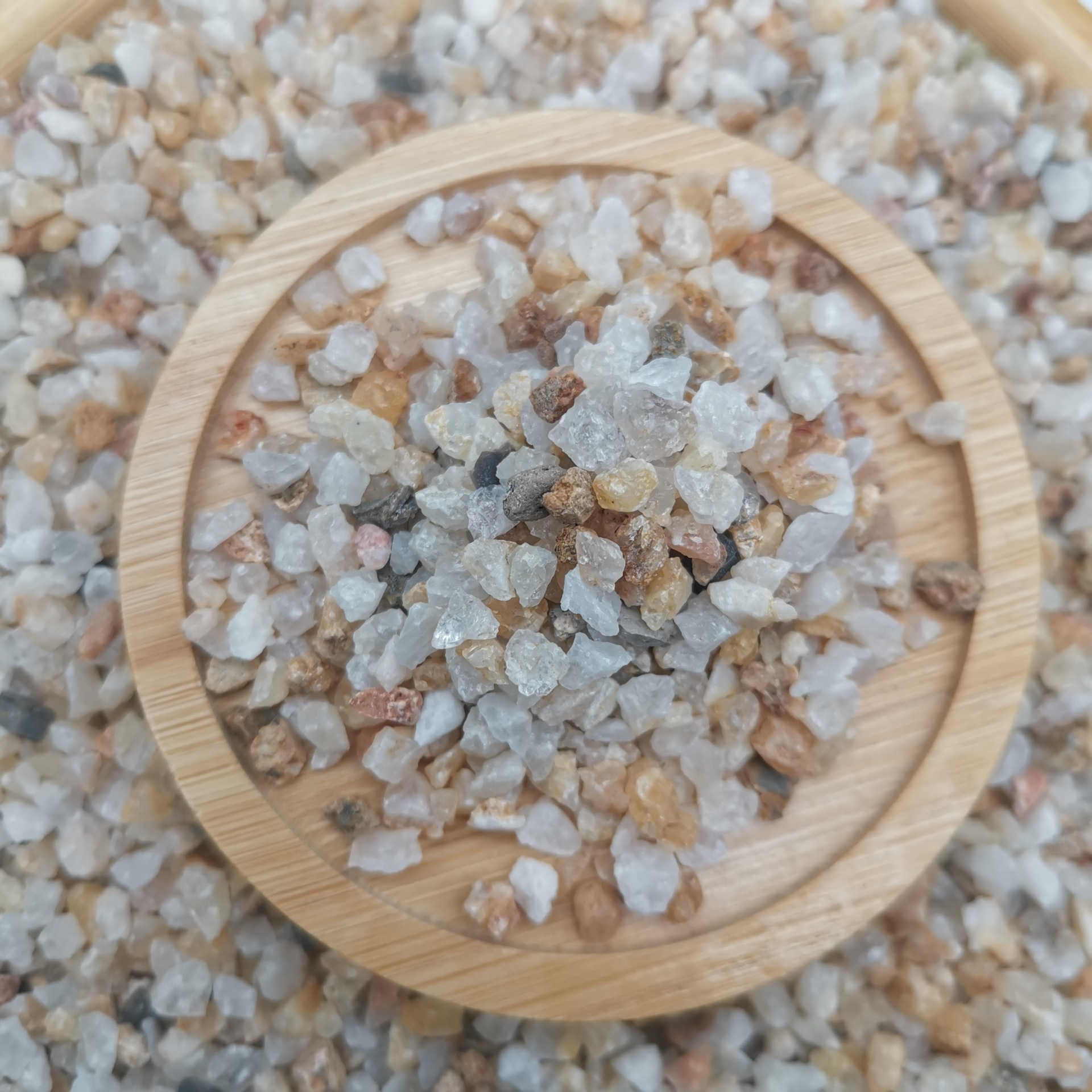 Quartz Sand Filter Material, Factory Direct Sales, Sandblasting and Rust Removal, Water Plant Filtration, Lawn Filling, Various Specifications and High Hardness