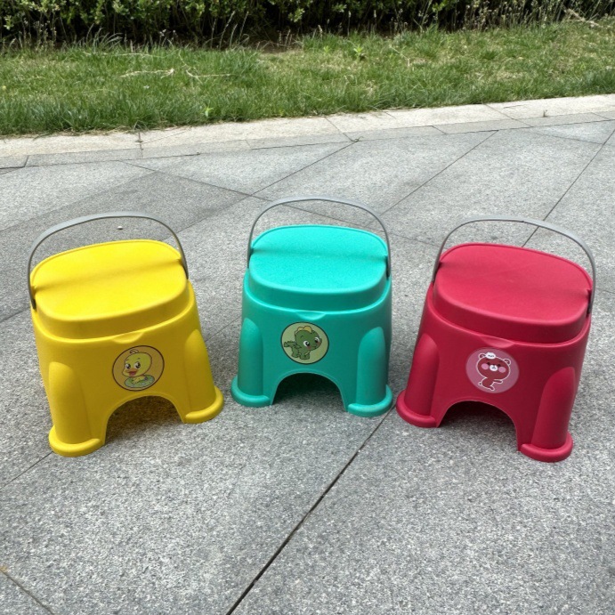 Household Children's Plastic Small Stool with Backrest, Stackable Portable Stool, Low Printed Gift Stool Wholesale