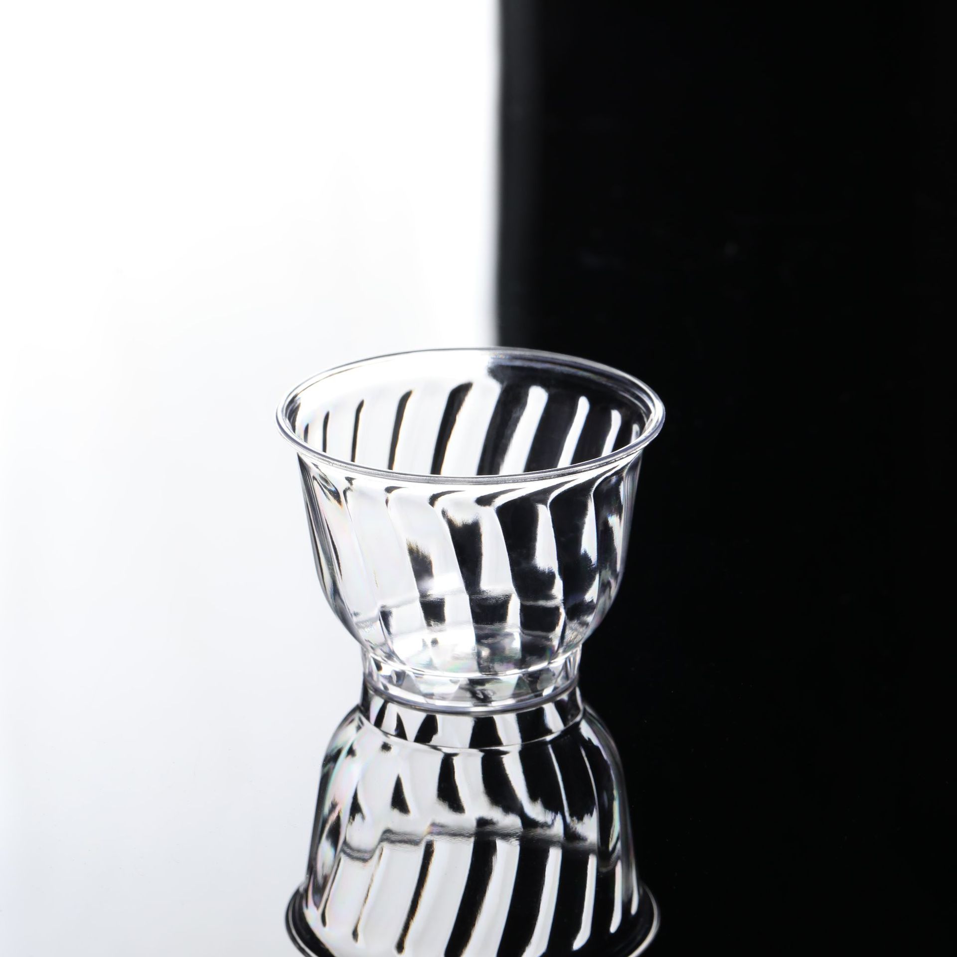 Disposable Kung Fu Small Tea Cup High-grade Aviation Hard Plastic Tea Cup High Temperature Resistant Tea Cup Disposable Tea Cup