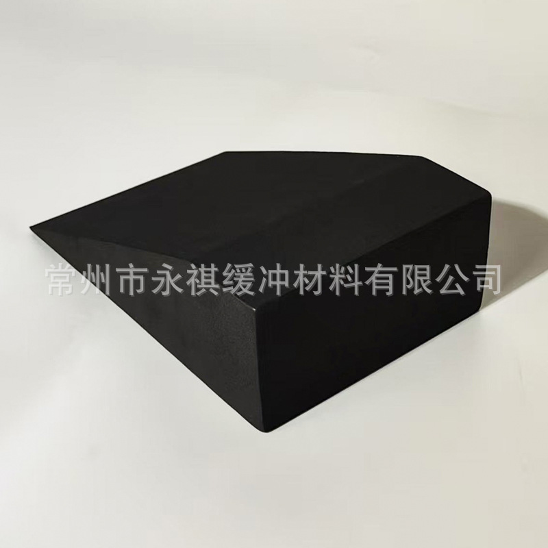 Factory Supply Angle Yoga Brick EVA Lasping Plate Triangle Yoga Fitness Foot Pedal Shaped Yoga Brick