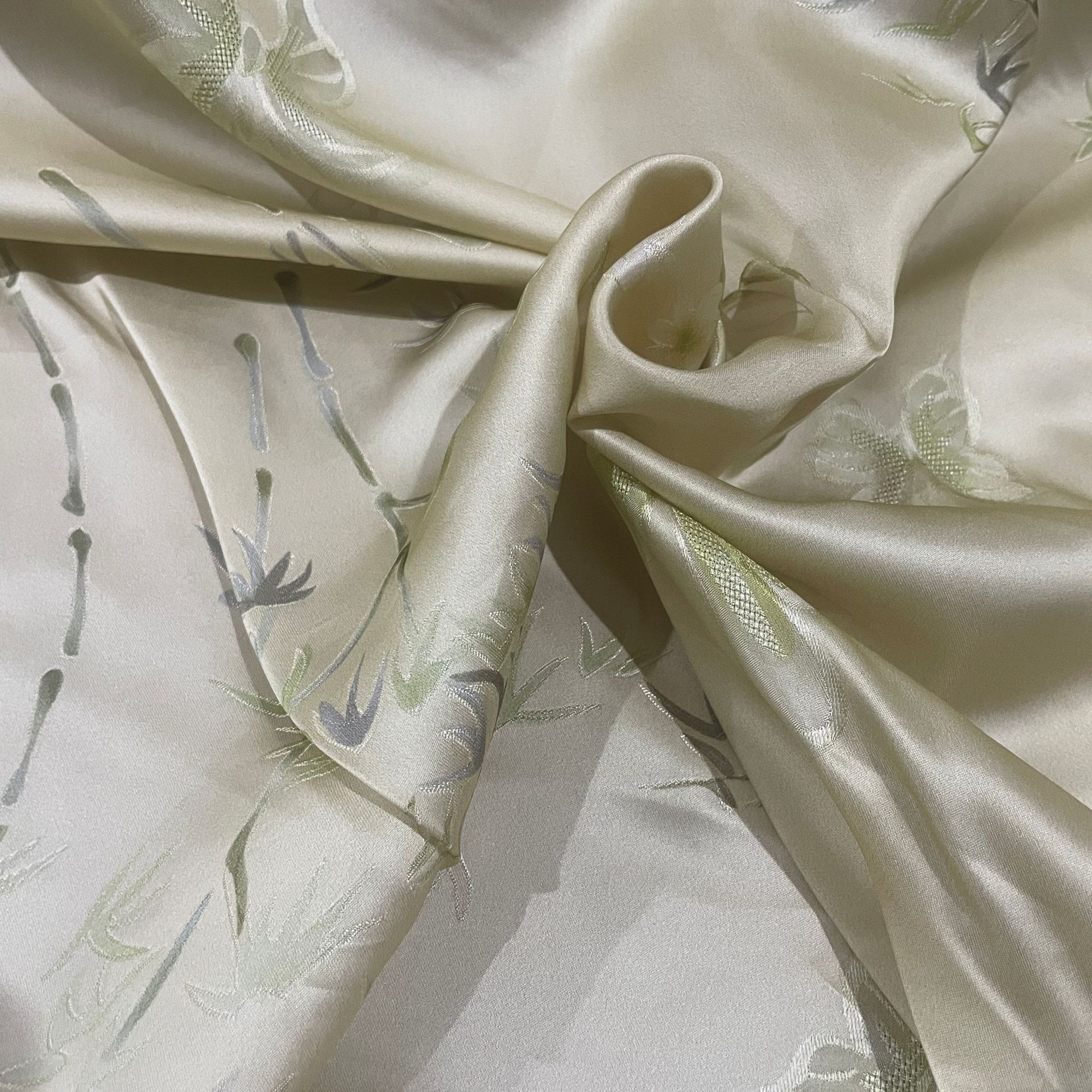 Жаккардовая ткань из вискозы, ароматный облачный пряжи, новый китайский стиль, ткань для платья и чонгсана