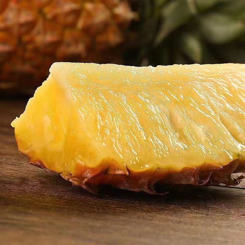 Hainan Yunnan Golden Diamond Pineapple Seasonal Fruit Freshly Picked Free Shipping Hainan Pineapple Dropshipping