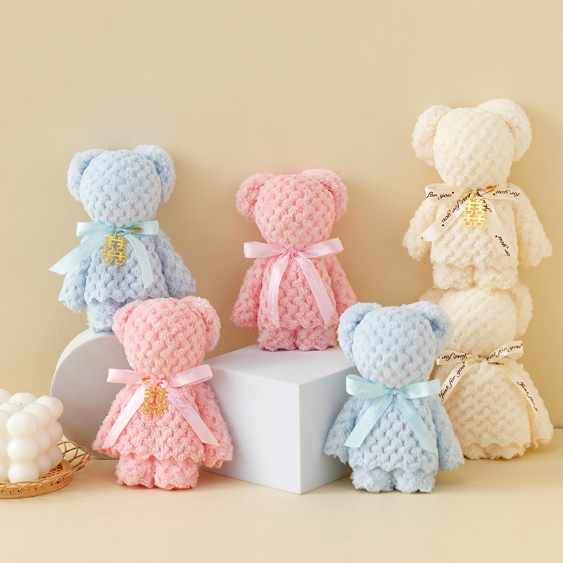 Pineapple Towel, Bear-Shaped Wedding Cake, Double Happiness Character, Wedding Favors, Full Moon Celebration, First Birthday Return Gift, Creative Gift