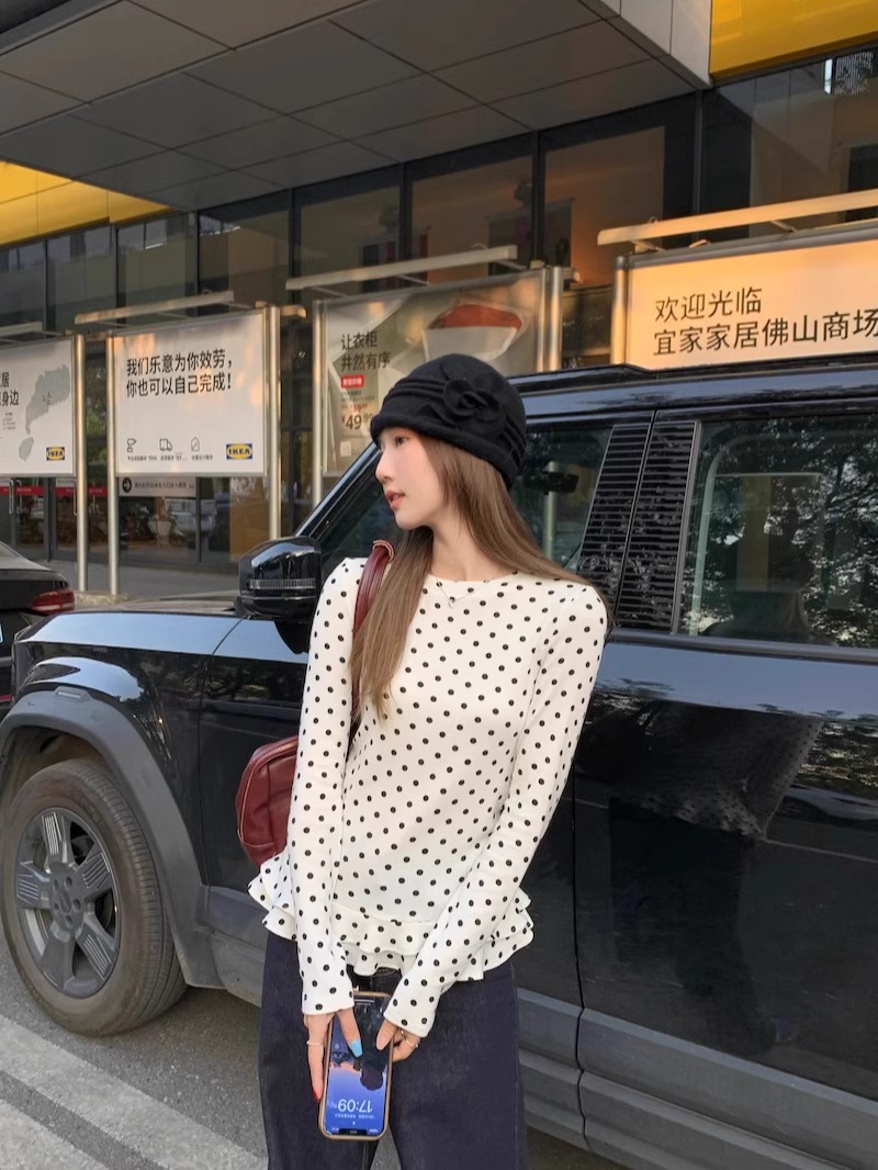 Home Factory in stock Sweet Style White Wave Dot Long Sleeve Spring Ruffled Base Shirt Slim Inner Top