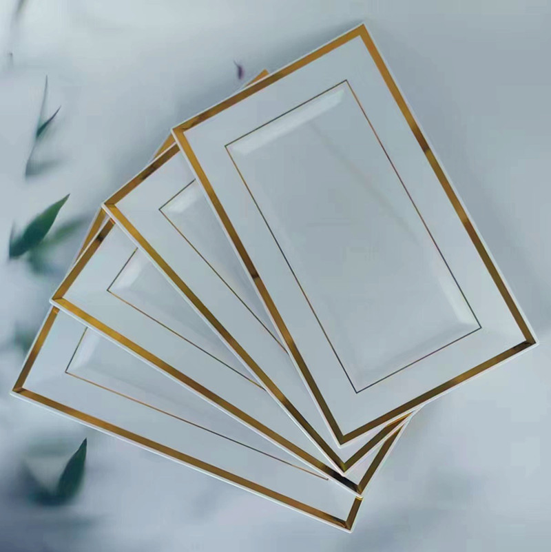 Disposable thickened plastic plate kitchen plate dish hotel fruit pastry dessert plate outdoor party barbecue