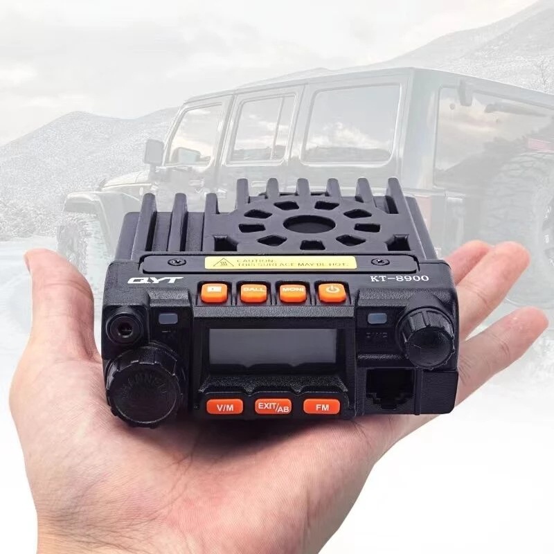 QYT Quanyitong walkie-talkie palm treasure KT8900 mini car station UV two-segment car radio manufacturer