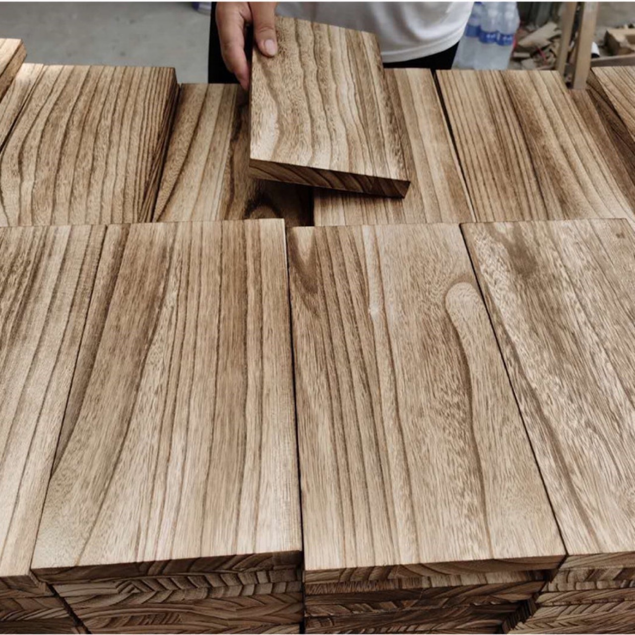 Factory Outlet Tung Wood Carbonized Wood Board Old Solid Wood Storage Board Anti-corrosion One-word Solid Wood Board Carbon Burning Board