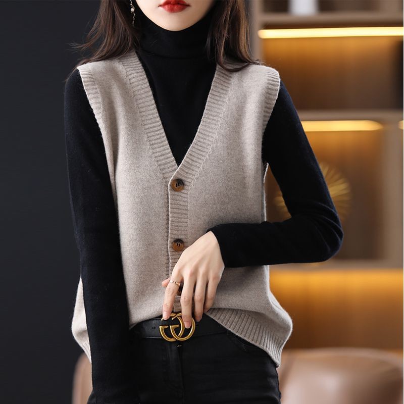 2024 Spring and Autumn Layered Korean Style Slim Fit Casual Loose Solid Color Knitted Cardigan Vest Sweater Women's Vest Wear Outside