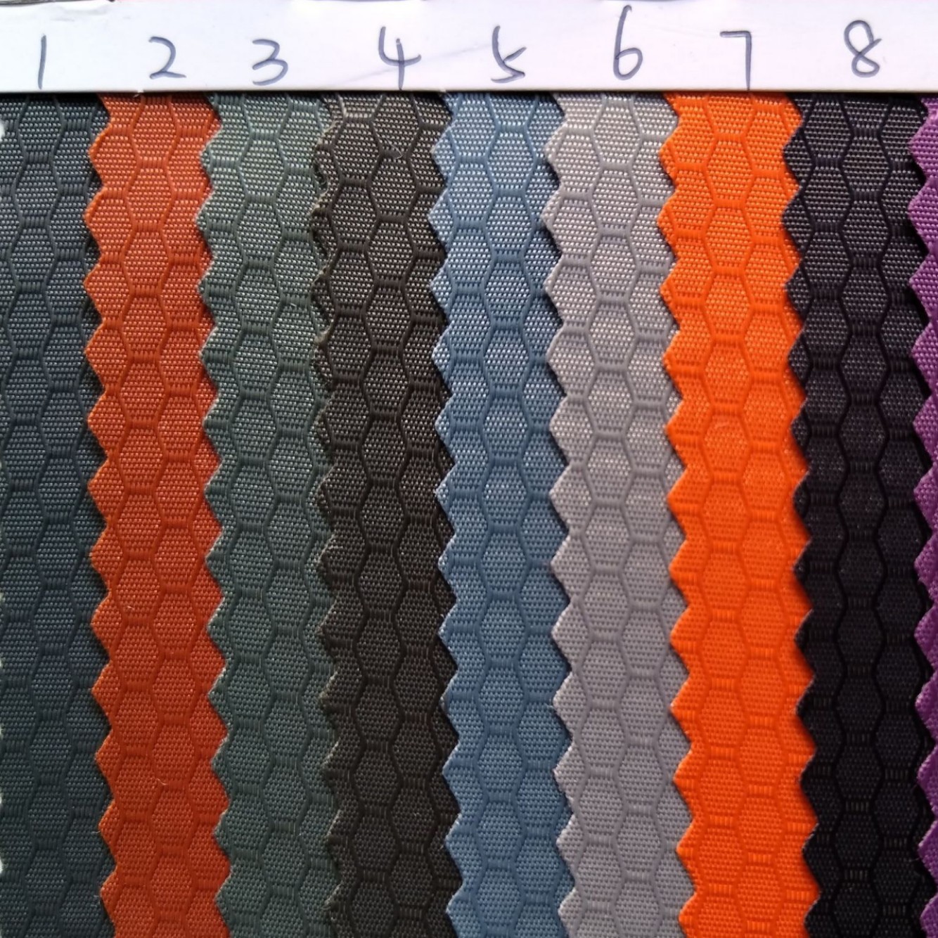 200D Honeycomb GriDs PU Waterproof (thickness: 0.28mm)