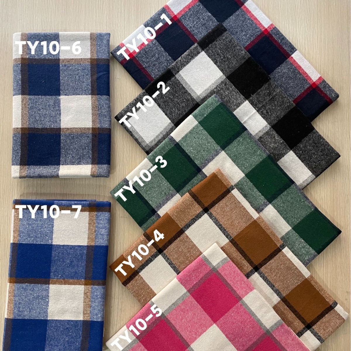 7 pieces of carded polyester cotton flannel sanding yarn-dyed plaid wool-like shirt plaid