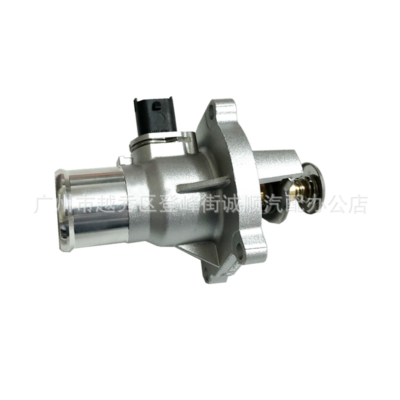 96984104 applicable to Chevrolet Cruze thermostat Opel Buick cross-border auto parts 55597008