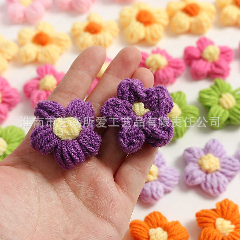 DIY Accessories Accessories Wool Puff Flower Crochet Flower Handmade Crocheted Hairpin Pin Brooch Bag Clothing Popular Small Flower