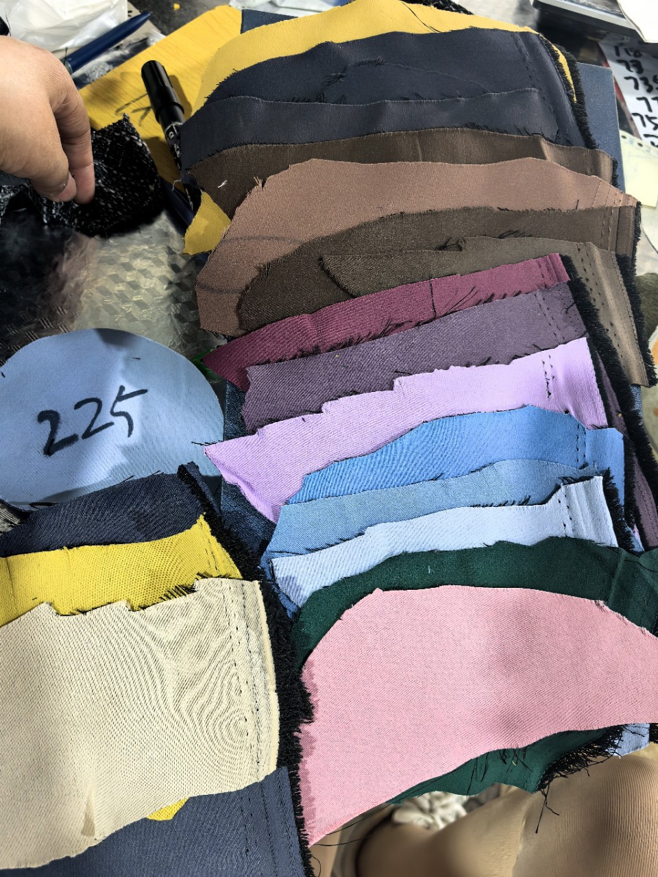 Cross-Border E-Commerce Spot Inventory Curtain Fabrics Special Processing Wholesale Supply Home Textile Factory Inventory Matte High Precision