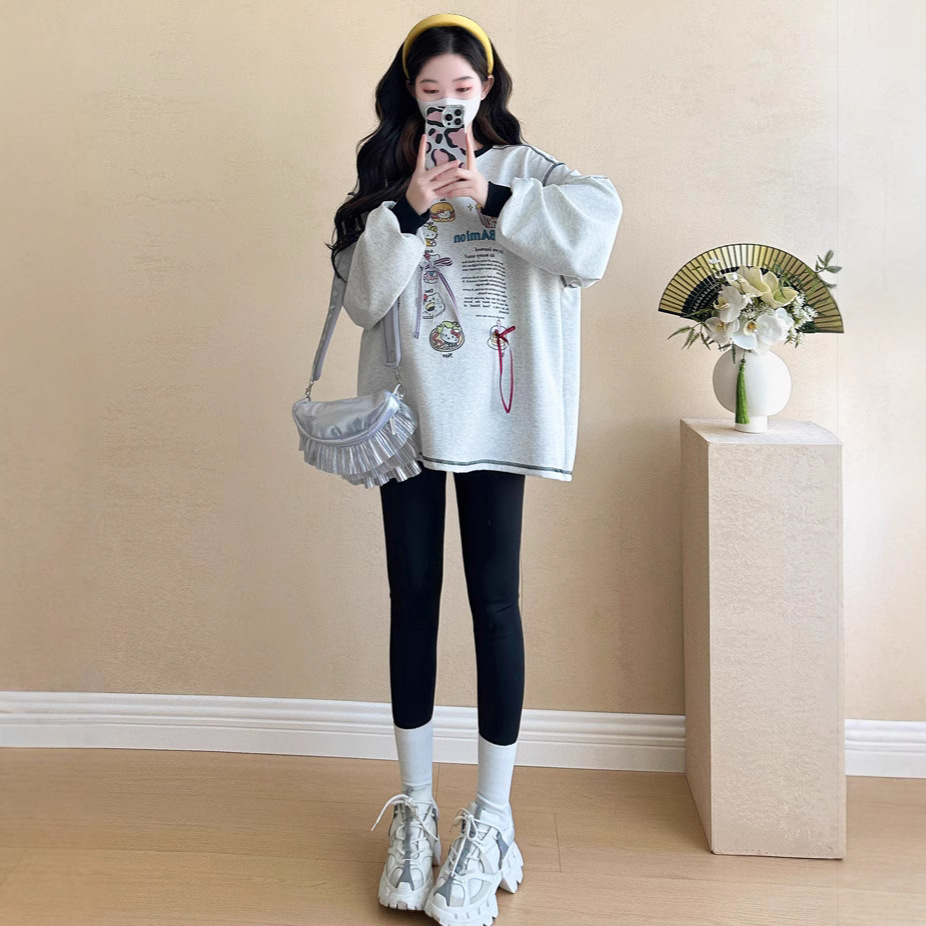 Pregnant Women's Sweatshirt 2024 Fall/Winter New Korean Style Cartoon Age-reducing Printed Loose plus size Mid-length fleece-lined Top