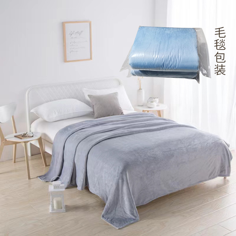 Solid color flannel blanket gift coral fleece air conditioning blanket bath towel sofa cover blanket black and white sheets factory wholesale