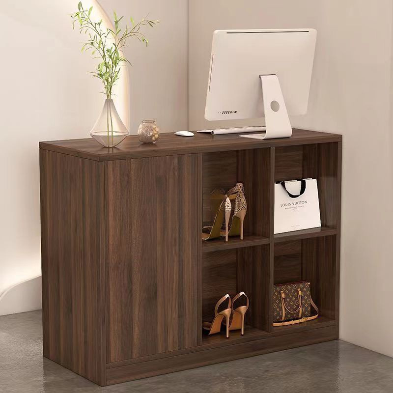 | net red clothing store Nakajima table Nakajima display table in the middle of running water shoe bag display cabinet women's clothing store display