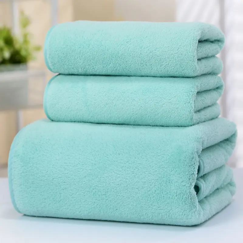 Coral Fleece Towel Bath Towel Thickened Water Absorbent Bath Towel for Men and Women Adult Couple Bath Towel Student Household Soft Quick-drying
