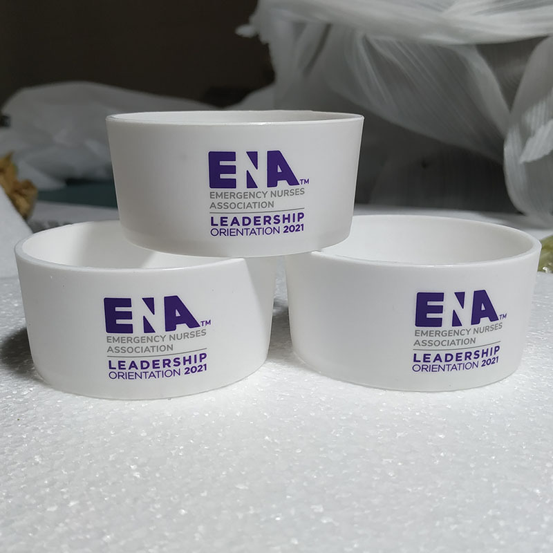 Accepting Silk Screen Printing, Pad Printing, Laser Engraving, Roll Printing, and Processing of Custom Designs, Logo Screen Printing, Fun Blind Box Drawstring Creative Products