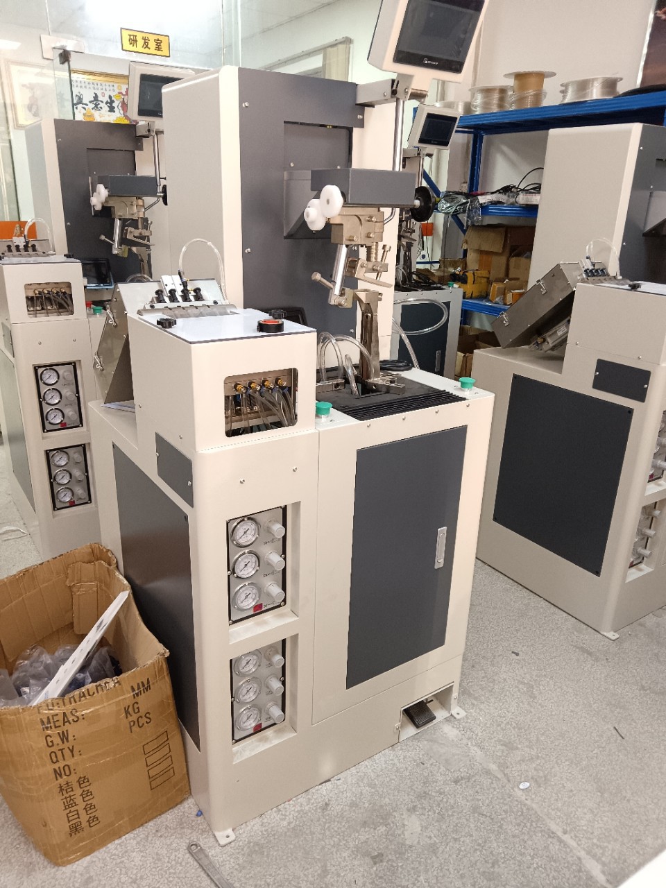 Полностью автоматическая машина для видимых гвоздей и следования, цена от производителя