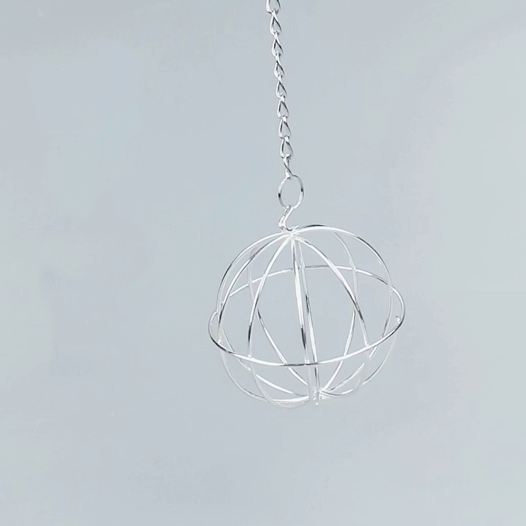 Rabbit grass ball can be hung grass feeding rack Dutch pig chinchilla rabbit guinea pig small animal grass ball feeding basin