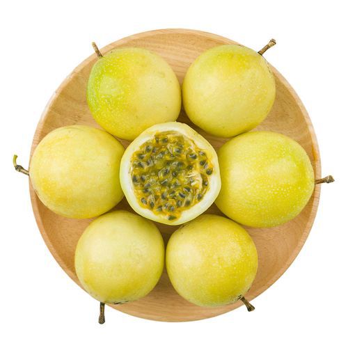 Gold passion fruit Qin mi 9 fresh fruit generation tropical fruit passion fruit source factory in stock wholesale