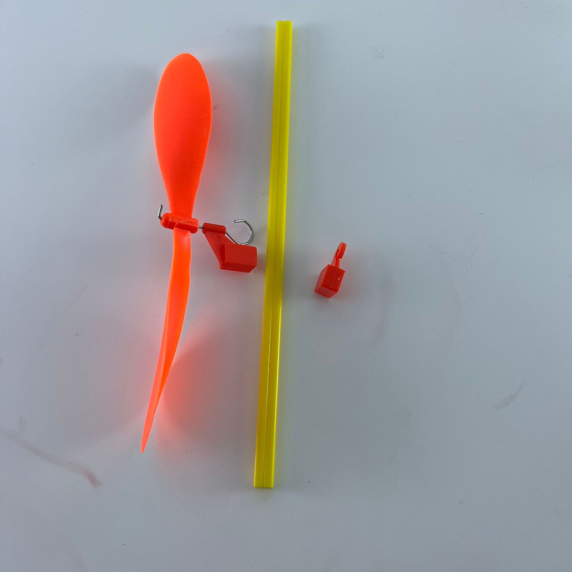 Aerospace students learn to make aviation aircraft model materials accessories propeller gliding helicopter hemp blades