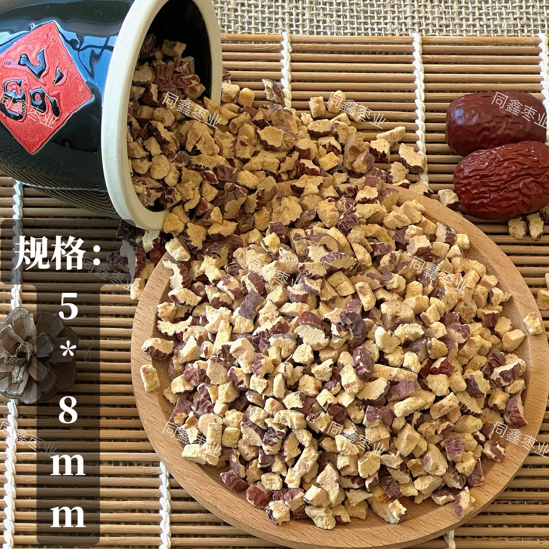Factory Direct Sales of Red Date Granules, Red Dates Diced Red Dates, Crushed Red Dates, Suitable for Various Food Added Raw Materials, Available for Every Year