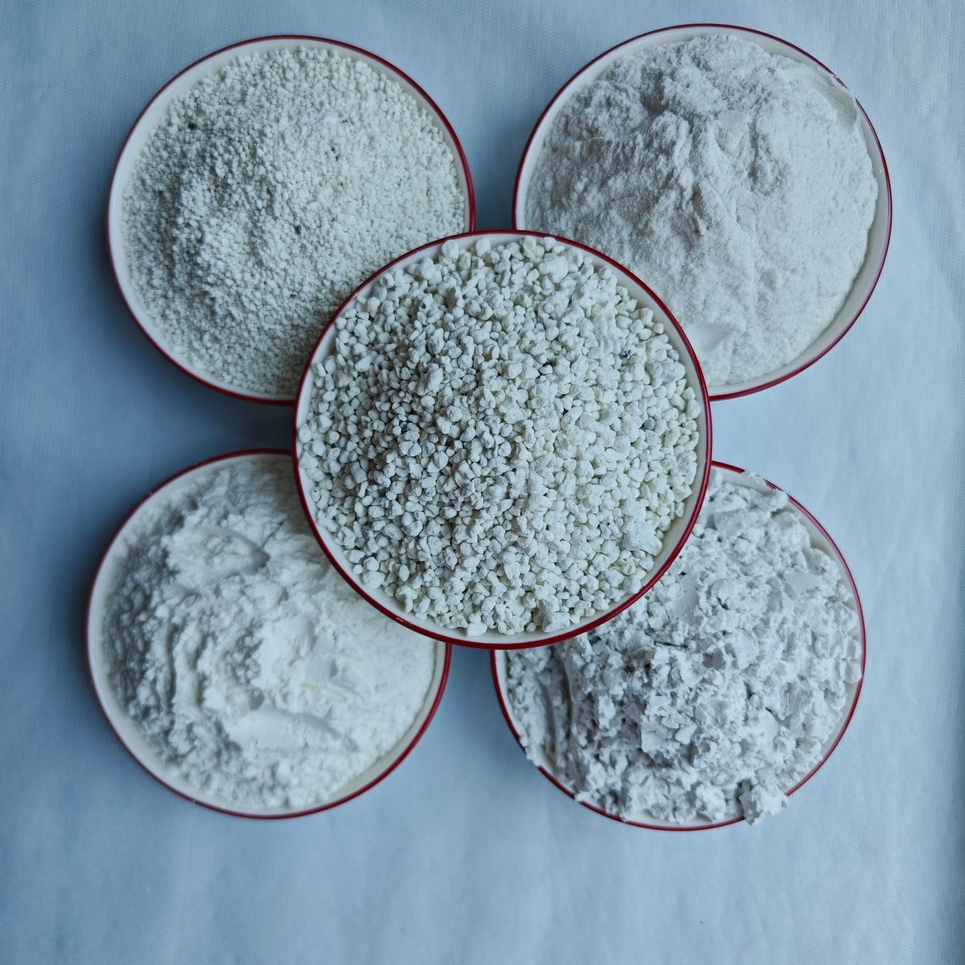 Wholesale Diatomaceous Earth Powder, Diatomaceous Earth Particles for Oil Absorption and Filter Aid, Sewage Treatment Calcined White Diatomaceous Earth