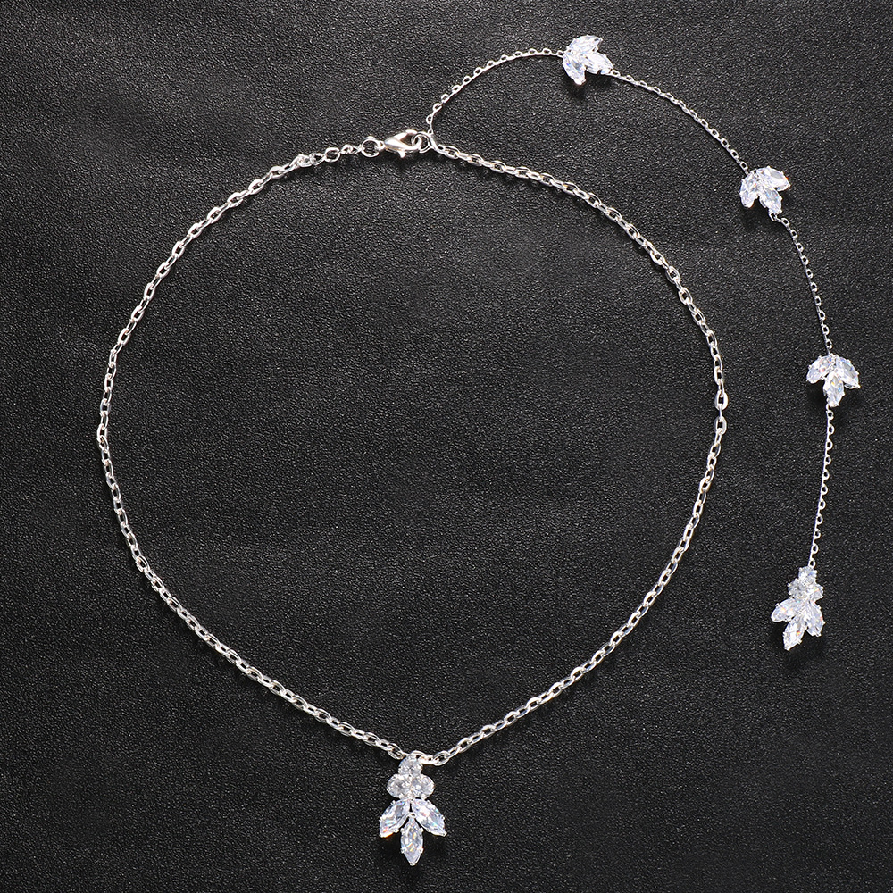 European and American Fashion New Sexy Back Chain Body Chain bridal Jewelry Light Luxury Simple Leaf Necklace bridal