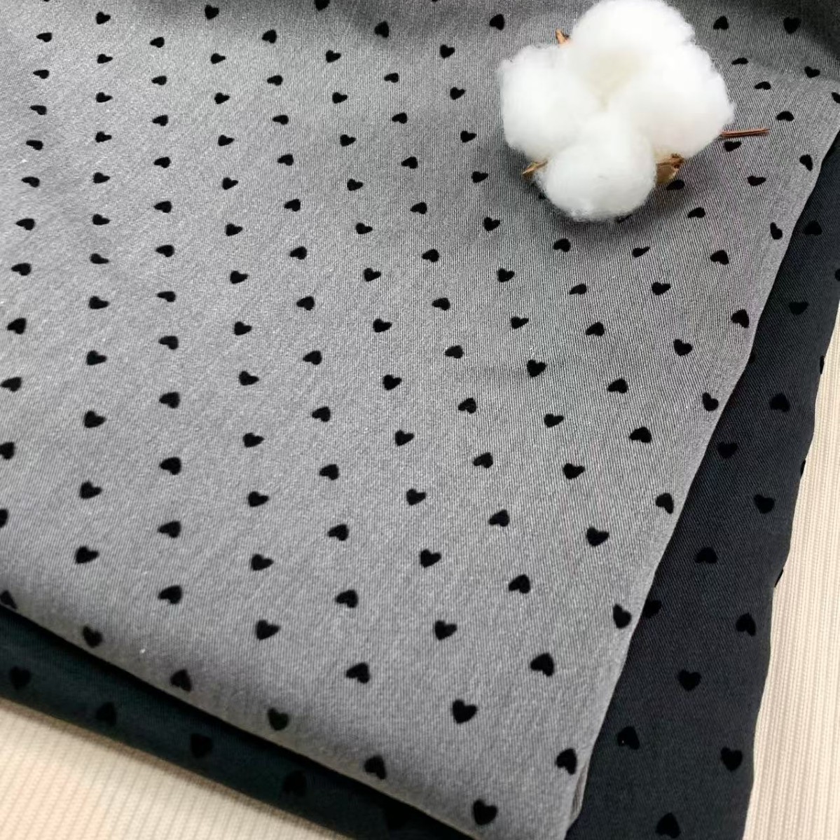 Ткань для одежды с флокированным узором для весны и лета