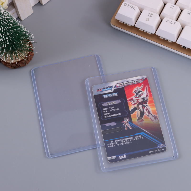 B8 Guka Pvc Card Holder Wholesale Game Card Holder Star Small Card Transparent Plastic Protective Cover Hard Plastic Sleeve in Stock