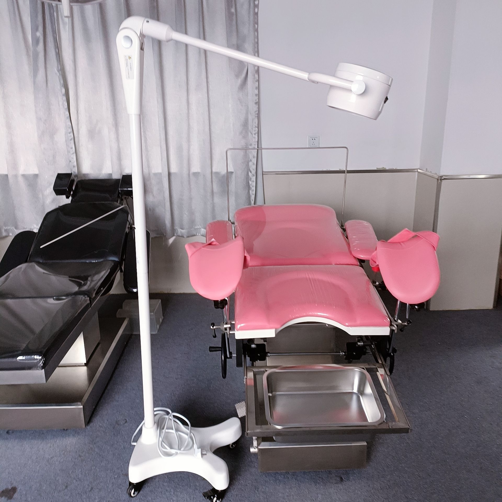 LED Surgical Lighting Lamp Product Model HNLED200Y GYnecological Inspection Lamp Oral Light Outdoor Clinic Inspection Lamp