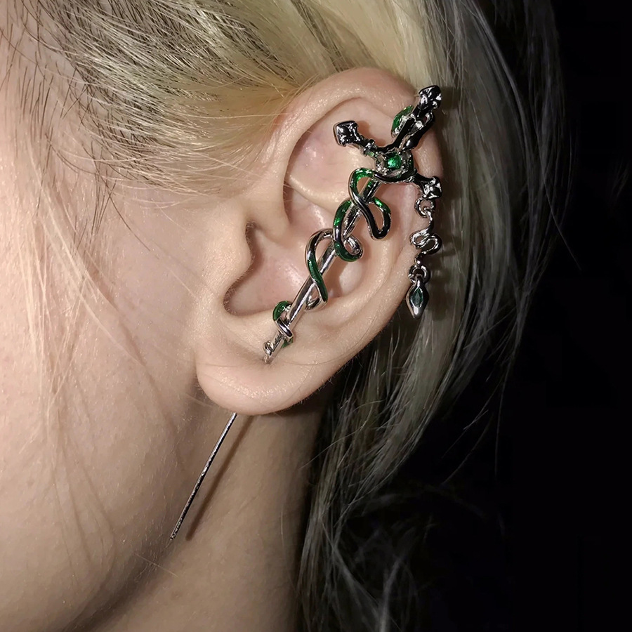 Cross-Border Dark Style Snake Winding Ear Hooks Slytherin Snake Courtyard Piercing Earrings Exaggerated Punk Earrings