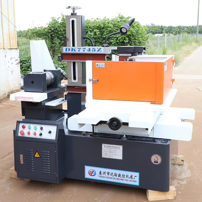 EDM CNC wire cutting machine DK7745Z taper CNC cutting machine fast-walking wire cutting machine
